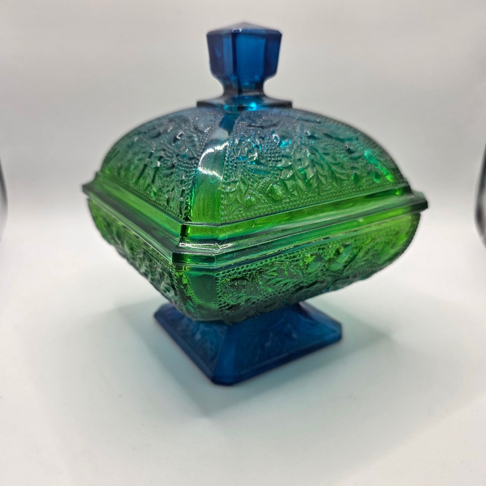 Vintage Jeanette Glass Harvest Grape Candy Dish Green Blue Ombre